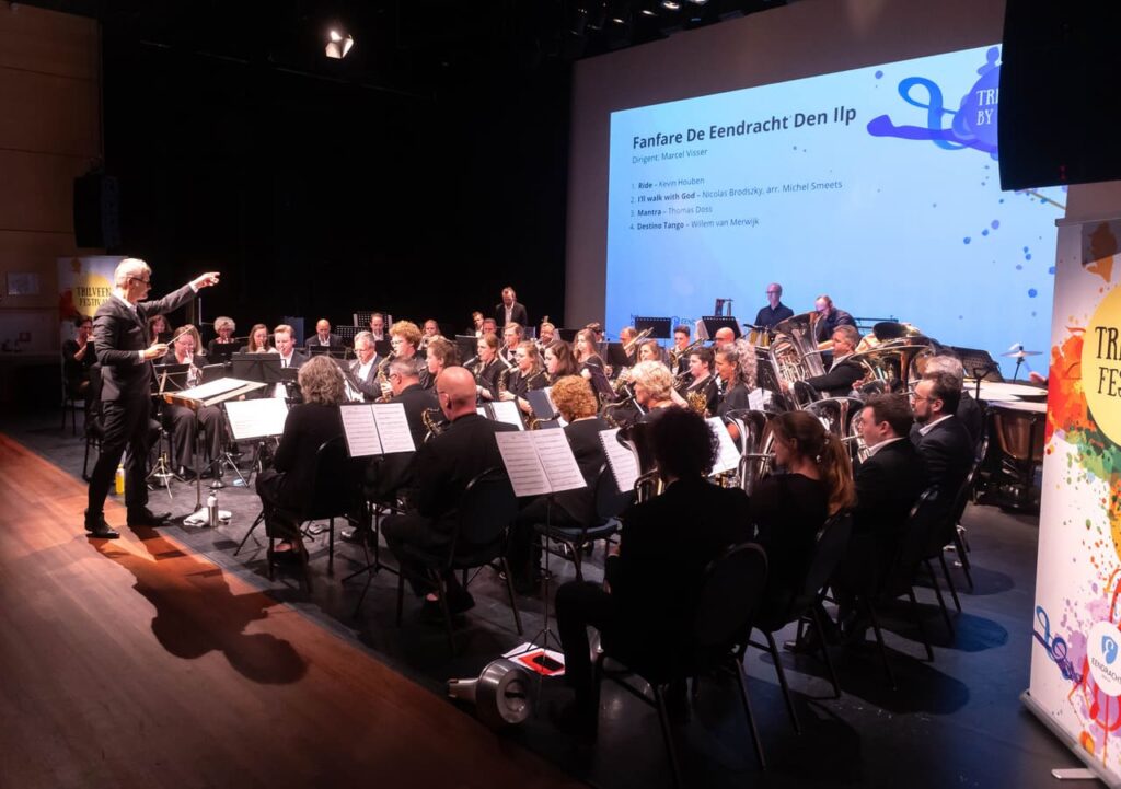 Fanfare Orkest De Eendracht Den Ilp